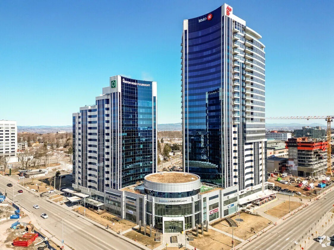 2818-2828 Boul Laurier, Québec, QC à louer Photo du bâtiment- Image 1 de 3