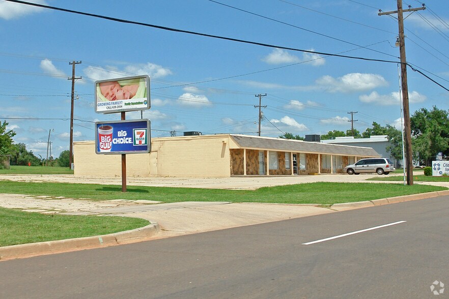 45 NE 50th St, Oklahoma City, OK à louer - Photo du bâtiment - Image 3 de 11