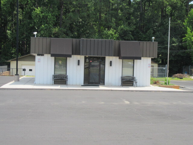 2111 S Horner Blvd, Sanford, NC for lease Interior Photo- Image 1 of 10