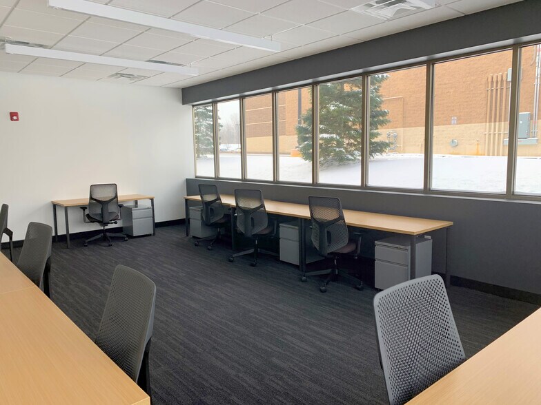 4050 W Ridge Rd, Rochester, NY à louer - Photo intérieure - Image 2 de 13