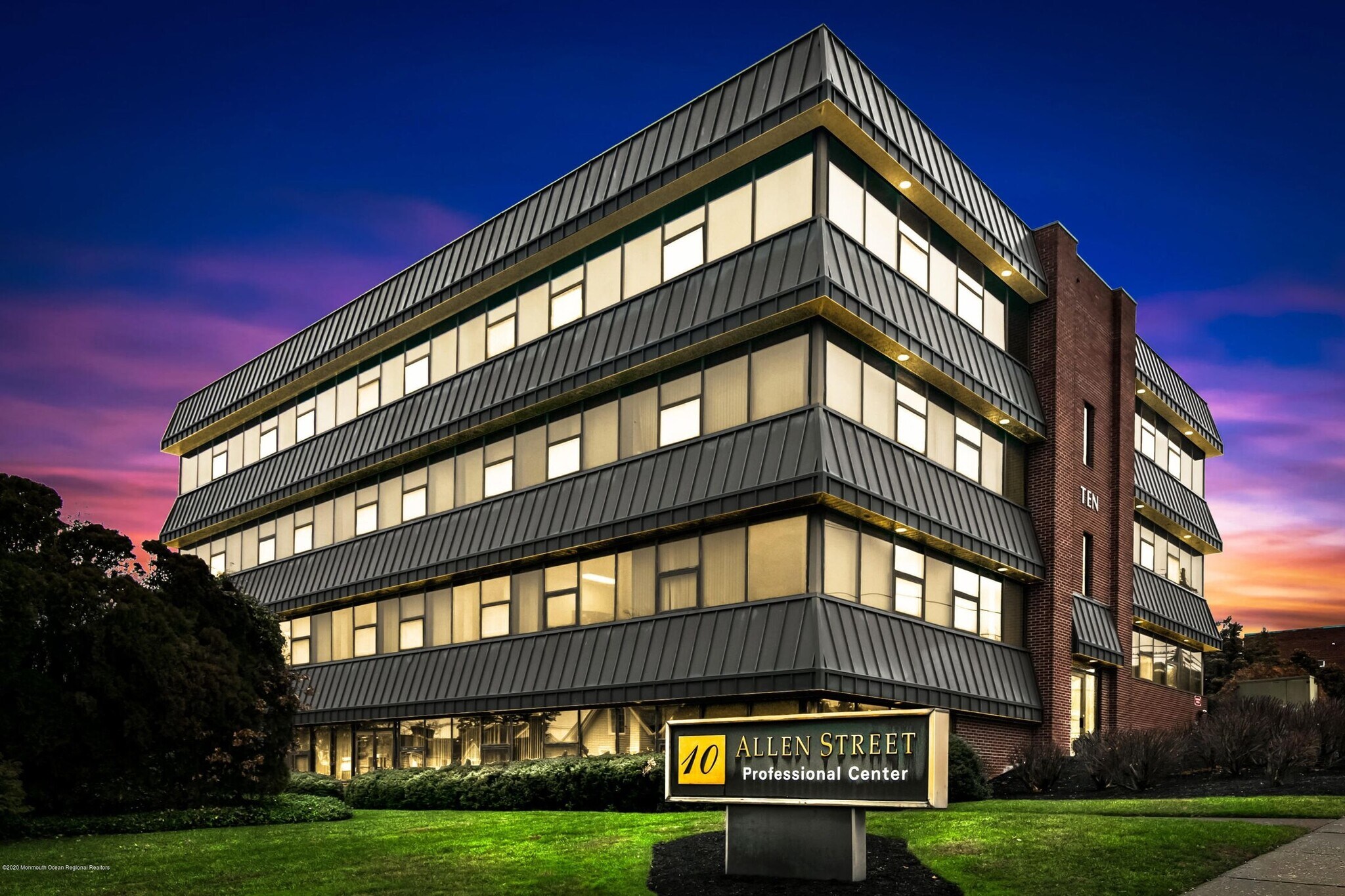 10 Allen St, Toms River, NJ à louer Photo principale- Image 1 de 9