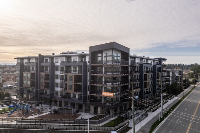 Plus de détails pour 5382 200 St, Langley, BC - Multi-résidentiel à vendre