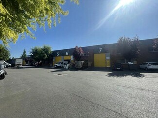 Plus de détails pour 2 Rue Jean Moulin, Le Bourget - Bureau, Local d'activités à louer