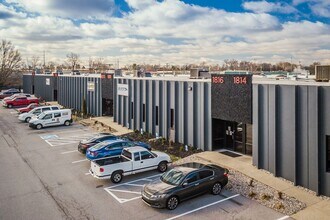 1821-1835 Cargo Ct, Louisville, KY for lease Interior Photo- Image 2 of 6