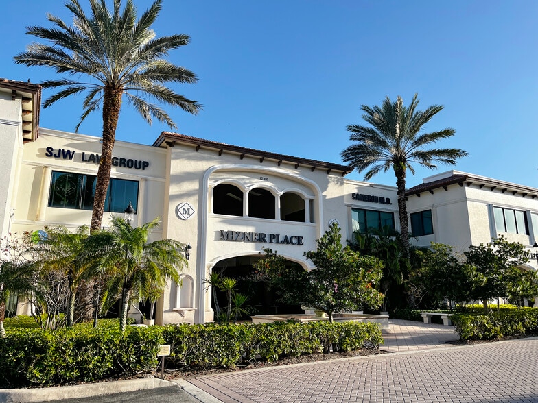 12300 S Shore Blvd, Wellington, FL for lease - Building Photo - Image 2 of 9