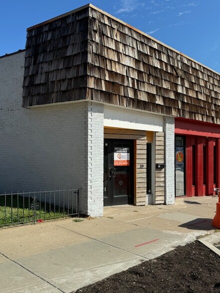 2-10 Westport Rd, Kansas City, MO for lease - Building Photo - Image 1 of 8