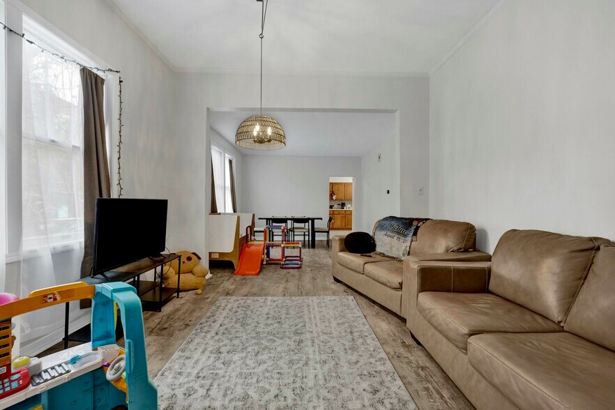 1326 W Ohio St, Chicago, IL à vendre - Photo du bâtiment - Image 3 de 5