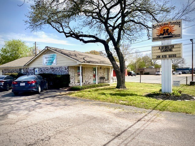 1915 Center St, Deer Park, TX à vendre Photo du bâtiment- Image 1 de 1