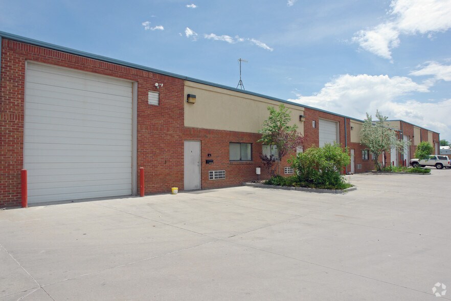 6657 Colorado Blvd, Commerce City, CO for lease - Building Photo - Image 2 of 4