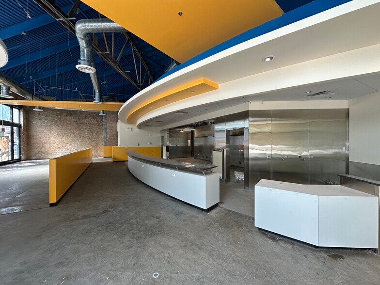 1504 N Fremont St, Chicago, IL à louer - Photo du bâtiment - Image 3 de 10