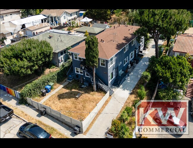 Plus de détails pour 3412 E 3rd St, Los Angeles, CA - Multi-résidentiel à vendre