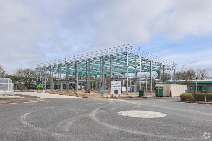 Phase 2, Meridian Court, Compass Point, St Ives for lease - Building Photo - Image 2 of 13