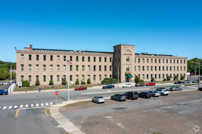 More details for 290 Pratt St, Meriden, CT - Multiple Space Uses for Lease