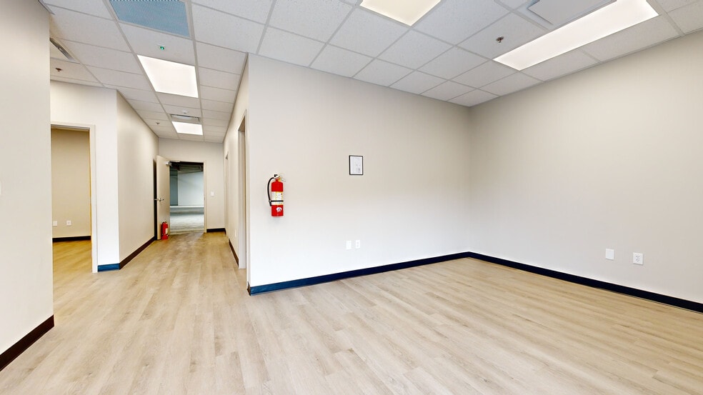 3443-3479 Parkway Center Ct, Orlando, FL for lease - Matterport 3D Scan - Image 2 of 17