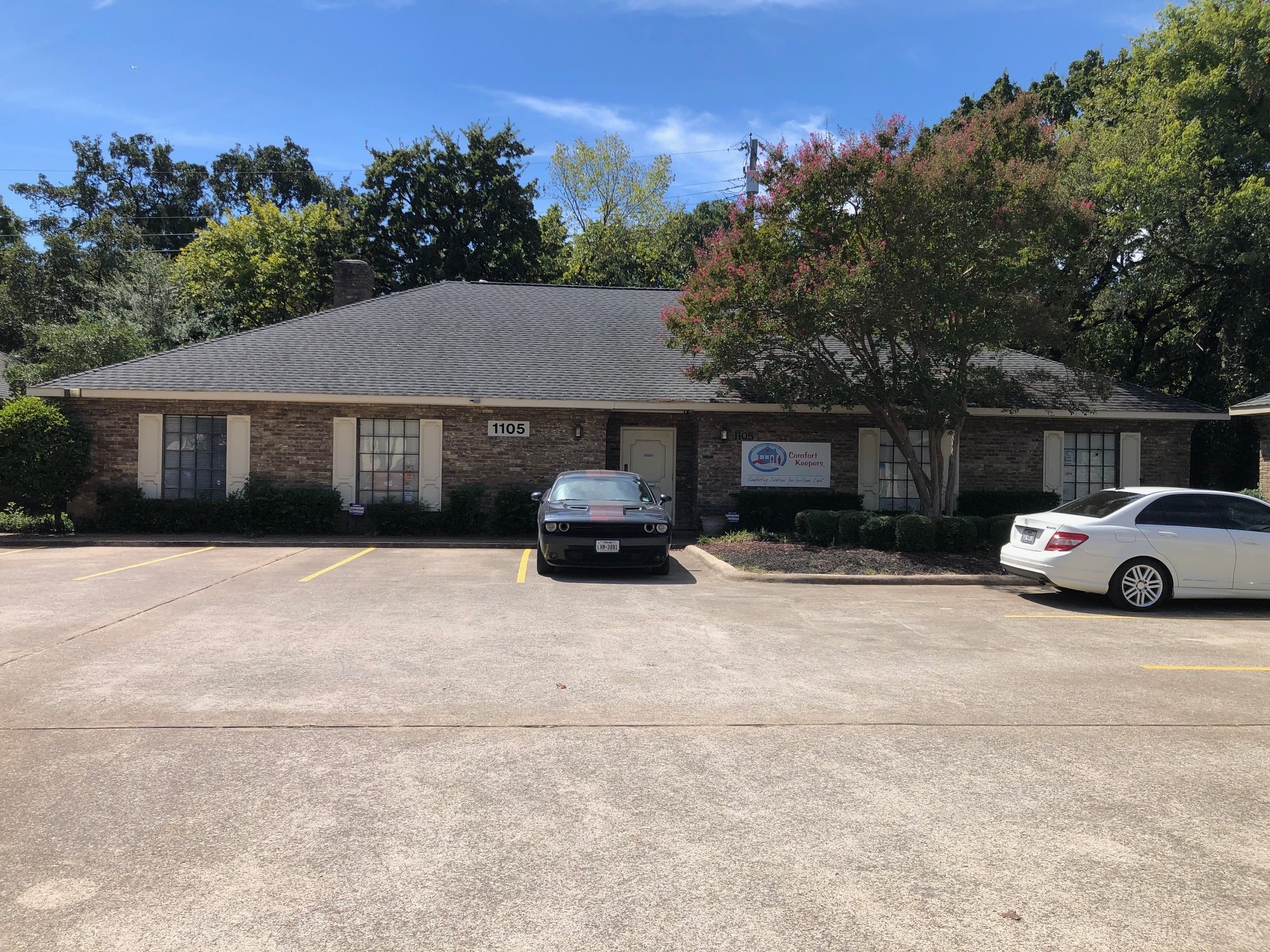 1101 Arwine Ct, Euless, TX for lease Primary Photo- Image 1 of 4