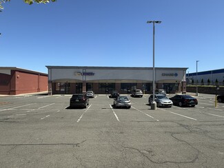 Plus de détails pour 682-700 Wethersfield Ave, Hartford, CT - Commerce de détail à louer