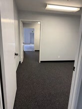 749-751 N Coney Ave, Azusa, CA à louer Photo intérieure- Image 1 de 5