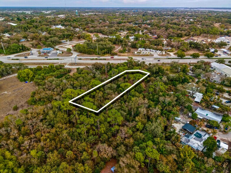 14421 N Cleveland Ave, North Fort Myers, FL à vendre - Aérien - Image 3 de 4