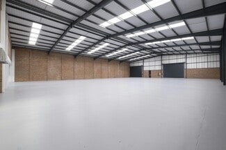 Plus de détails pour Highlands Rd, Solihull - Industriel à louer