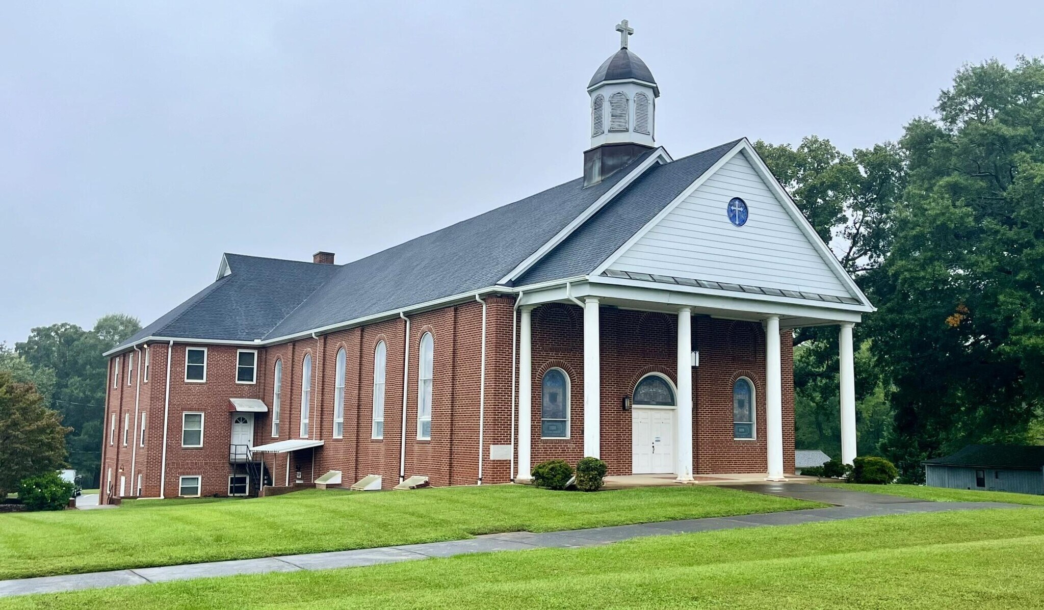 4700 Old Walkertown Rd, Winston-Salem, NC à vendre Photo du bâtiment- Image 1 de 16