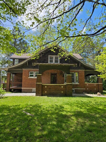 7933 Aboite Center Rd, Fort Wayne, IN à vendre - Photo principale - Image 1 de 3