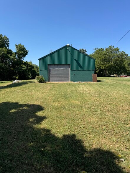 2006 N Irvington Ave, Tulsa, OK à vendre - Photo du bâtiment - Image 3 de 15
