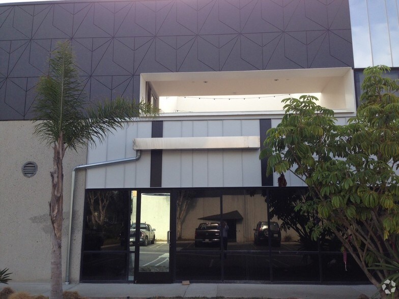 4503-4509 Glencoe Ave, Marina del Rey, CA à louer - Photo du bâtiment - Image 3 de 22