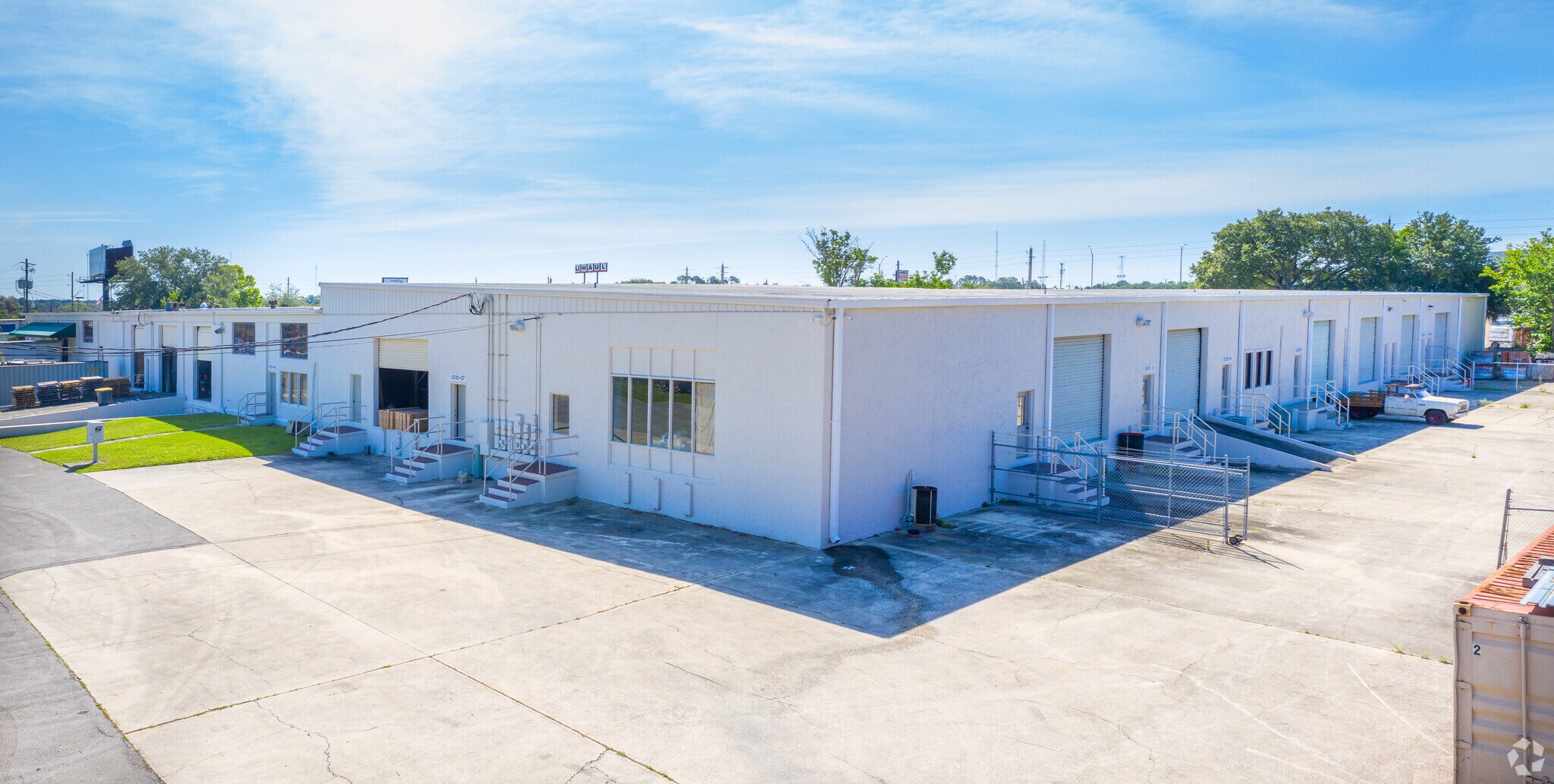 5500-5510 Phillips Hwy, Jacksonville, FL à louer Photo principale- Image 1 de 6