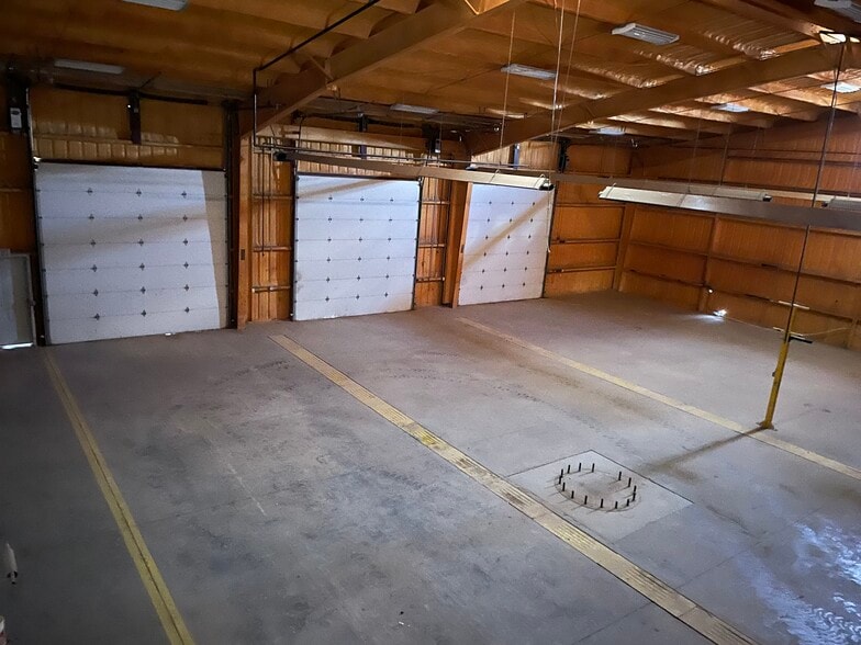 2006 Oil Mill Rd, Pecos, TX for lease - Interior Photo - Image 3 of 57