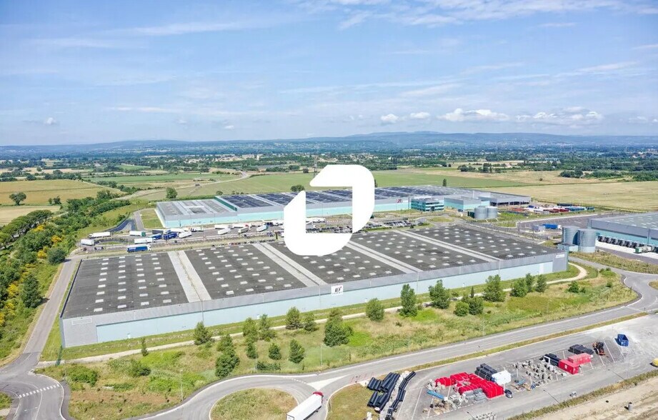 Industrial in Bollène for lease - Aerial - Image 1 of 8