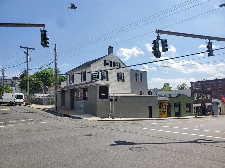 762 Main St, New Rochelle, NY for sale - Building Photo - Image 1 of 28