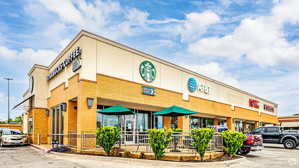 3701 W Northwest Hwy, Dallas, TX à louer - Photo du bâtiment - Image 2 de 11