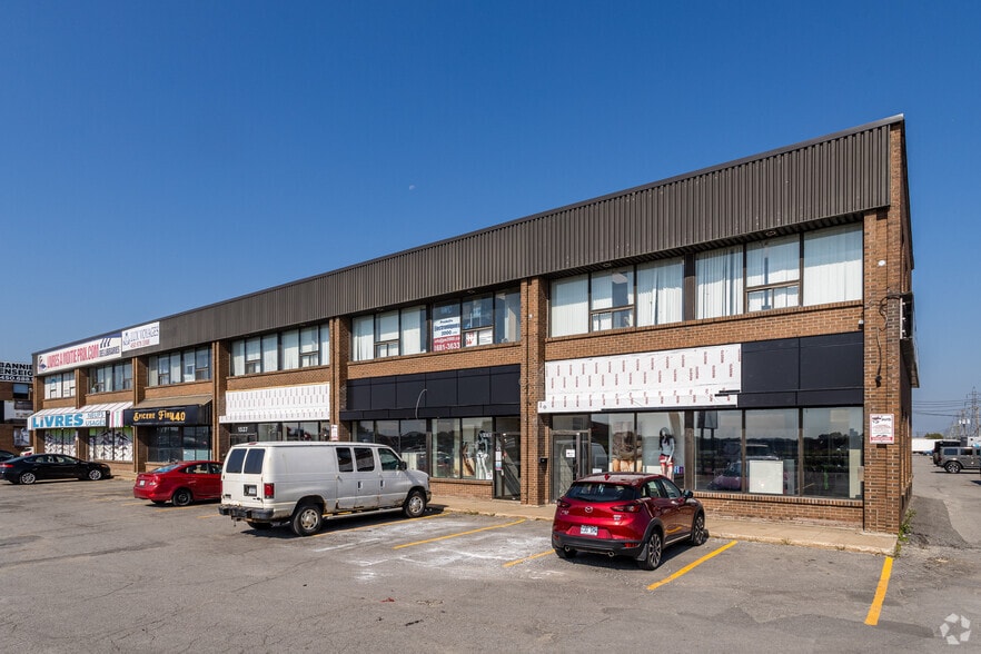 1501-1569 Aut Desserte N, Laval, QC à louer - Photo du bâtiment - Image 2 de 4