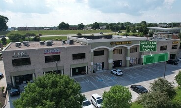 14126 W Center Rd, Omaha, NE for lease Interior Photo- Image 1 of 2