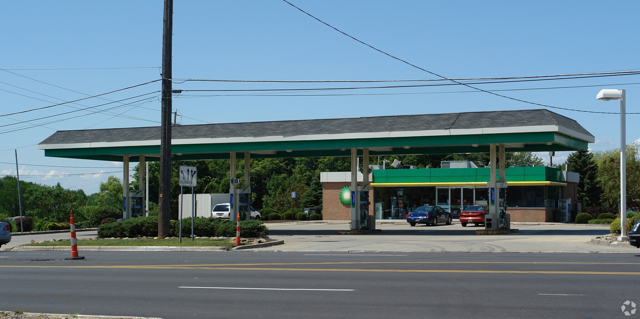 17644 Chillicothe Rd, Chagrin Falls, OH for sale Primary Photo- Image 1 of 3