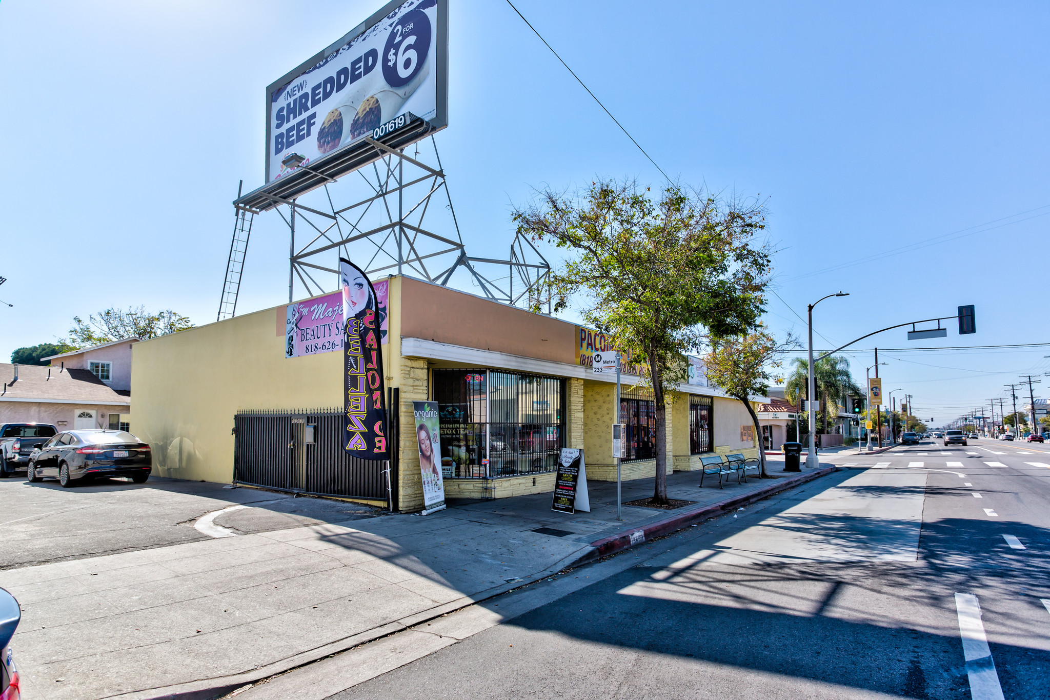 13476 Van Nuys Blvd, Pacoima, CA à vendre Photo du bâtiment- Image 1 de 1