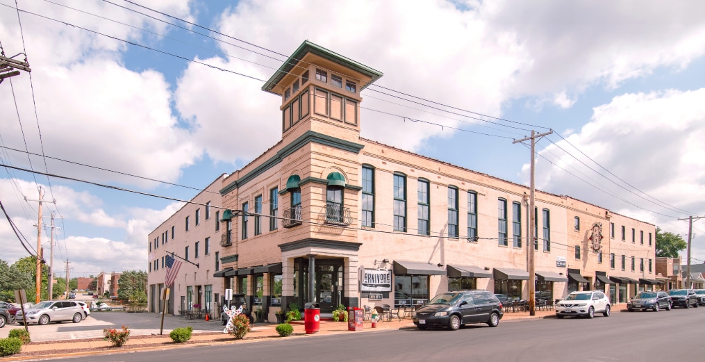 5243 Shaw Ave, Saint Louis, MO for lease Primary Photo- Image 1 of 6