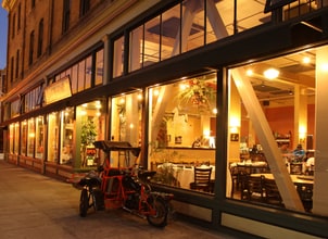 570 10th St, Oakland, CA à louer Photo du bâtiment- Image 2 de 4