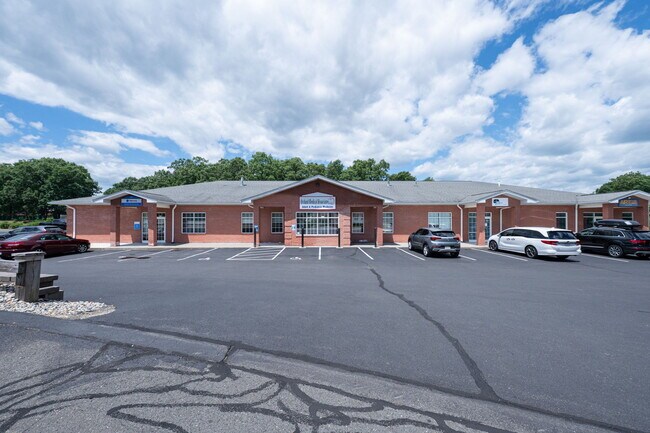 Plus de détails pour 835 Worcester St, Springfield, MA - Médical à louer