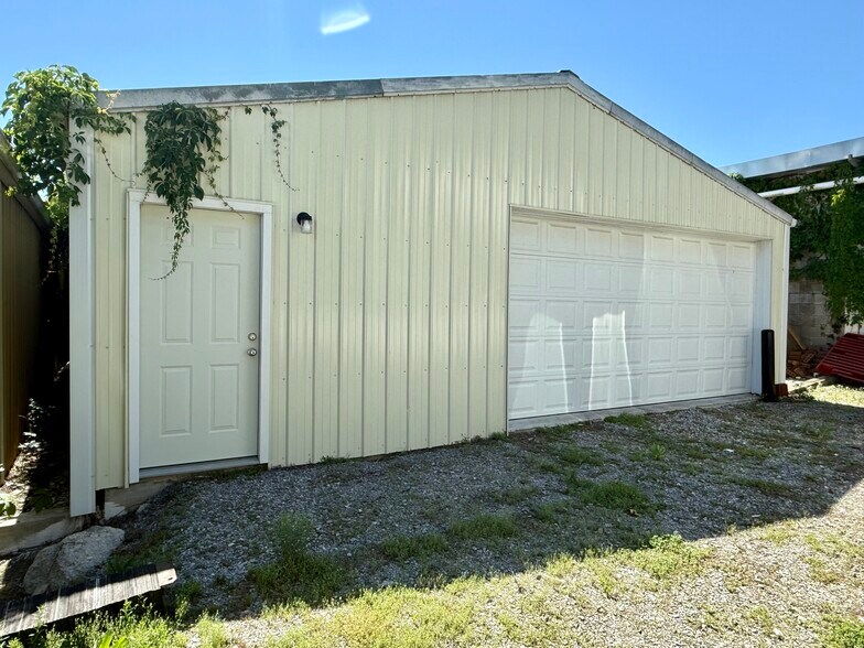 103 N High St, Franklin, KY for sale - Primary Photo - Image 1 of 1