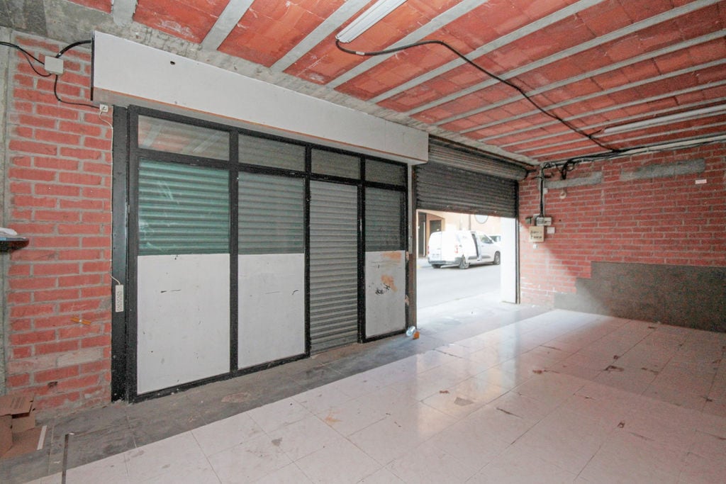 Multifamily in Rubí, Barcelona for sale Interior Photo- Image 1 of 4