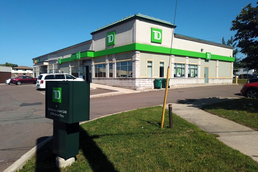 525 Regis St, Dieppe, NB à vendre - Photo principale - Image 1 de 1