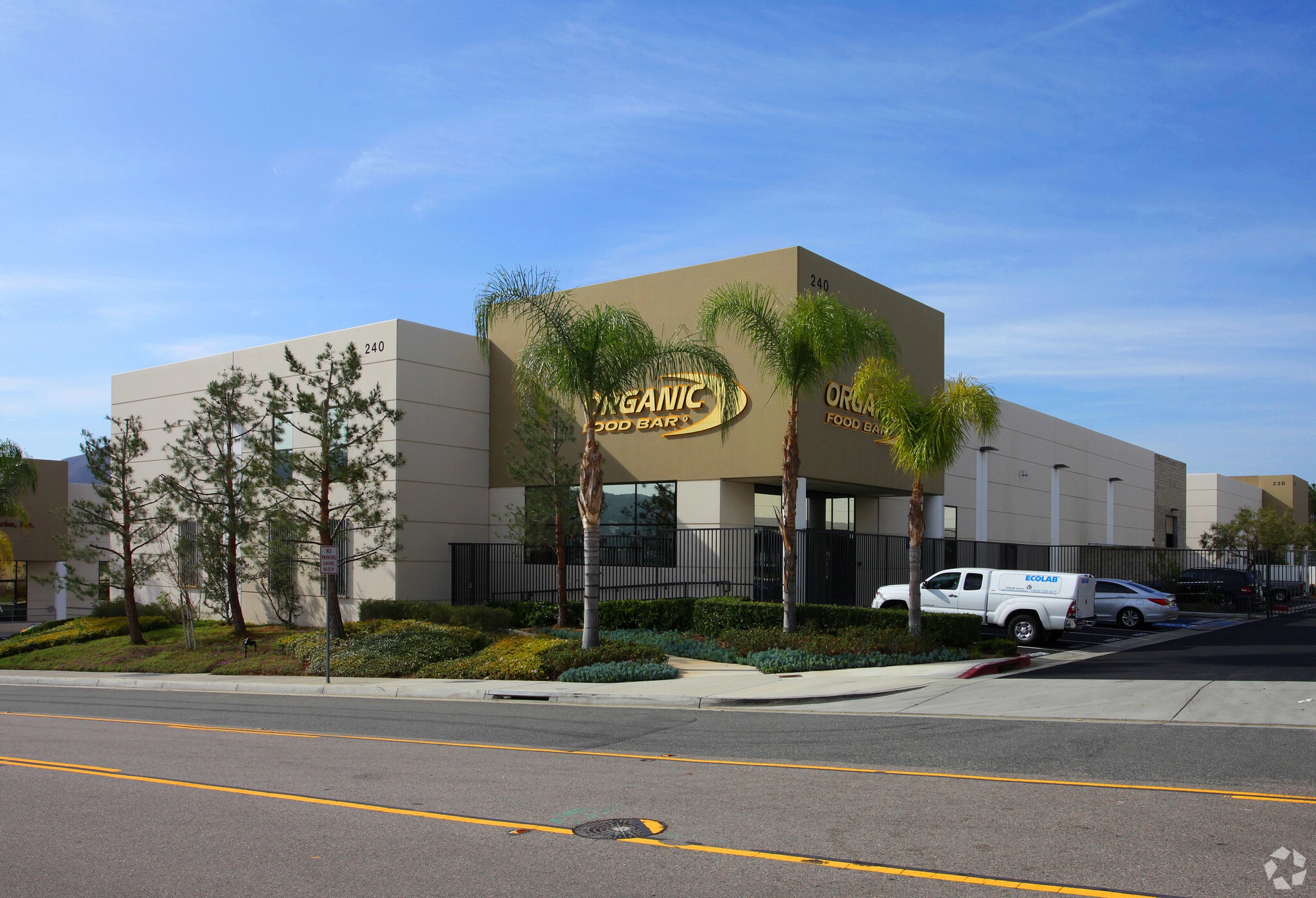 240 Crouse Dr, Corona, CA for lease Primary Photo- Image 1 of 8
