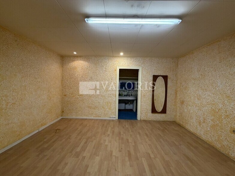 32 Quai Arloing, Lyon for lease - Interior Photo - Image 3 of 4