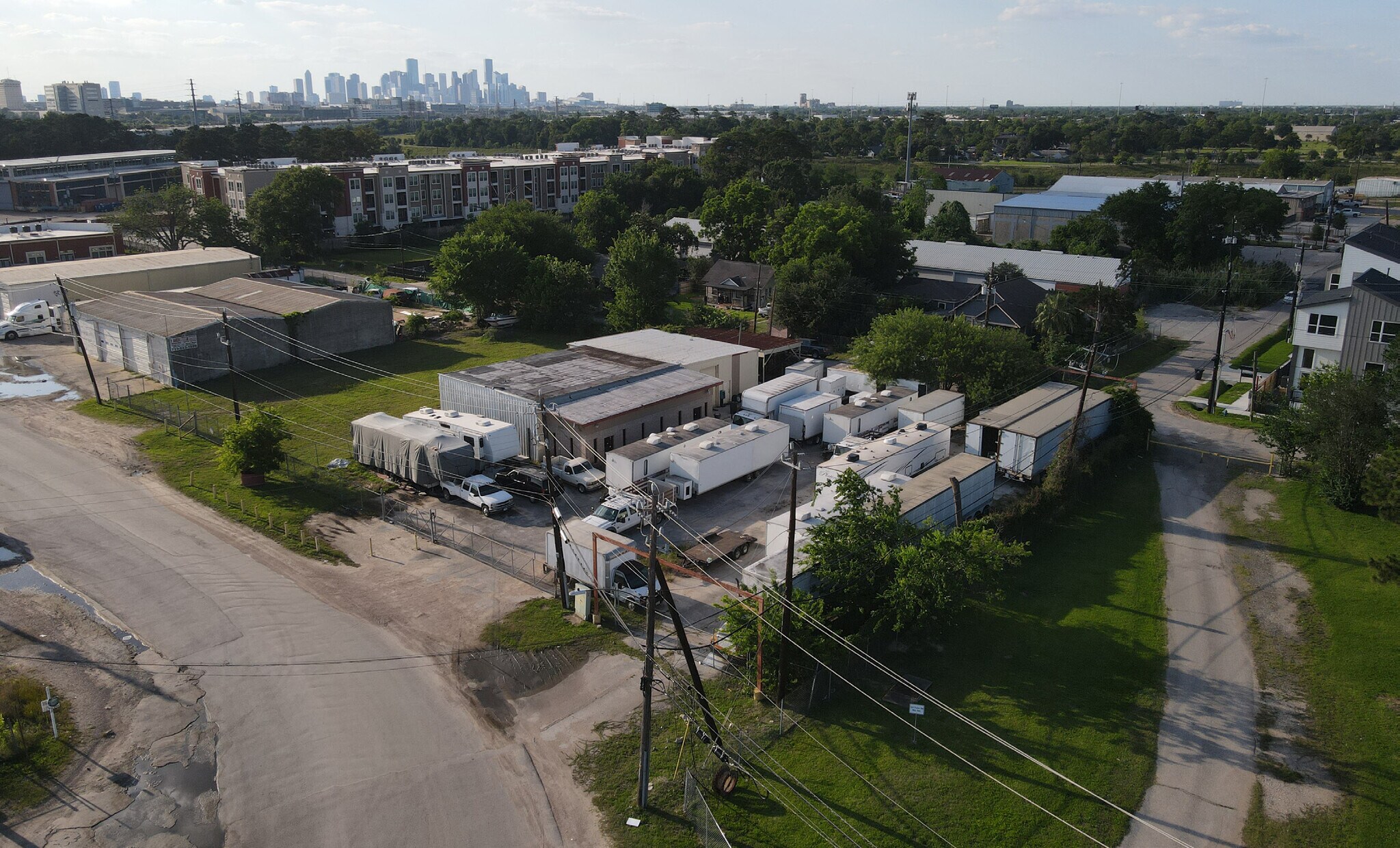 3191 Produce Row, Houston, TX for lease Primary Photo- Image 1 of 7