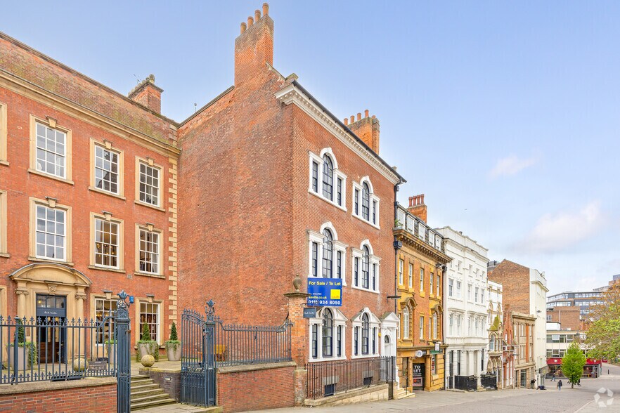 18 Low Pavement, Nottingham à vendre - Photo du bâtiment - Image 2 de 6