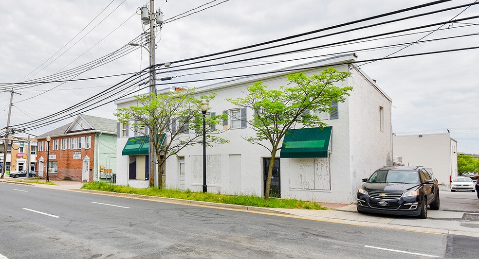 100-102 S Washington Blvd, Laurel, MD à vendre - Photo du bâtiment - Image 3 de 11