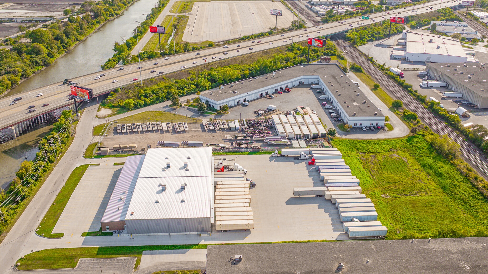 6800 S River Rd, Hodgkins, IL for lease Building Photo- Image 1 of 2