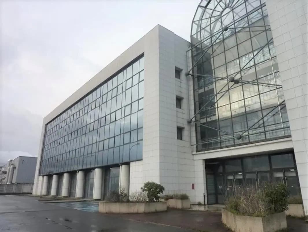 32 Avenue Kléber, Colombes for lease Building Photo- Image 1 of 10