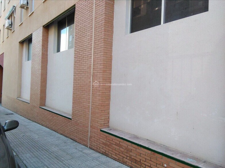 Retail in Cáceres, Cáceres for sale - Building Photo - Image 3 of 13
